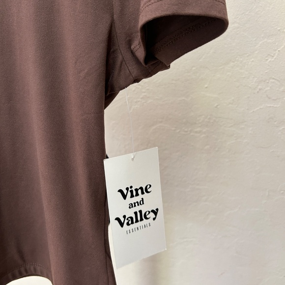 Brand New Fitted Stretchy Short Sleeve Brown Top - Picture 3 of 9